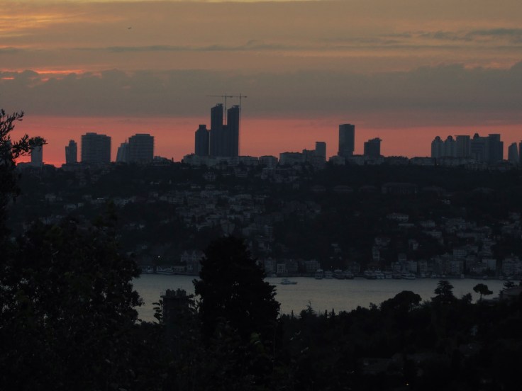 Gökdelenlerin Seyredişi