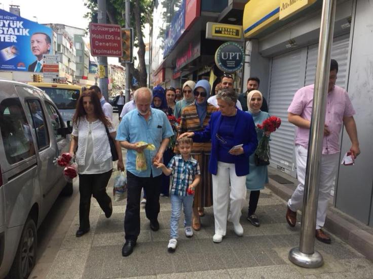 35401121_10156357930154857_6444908962373435392_n